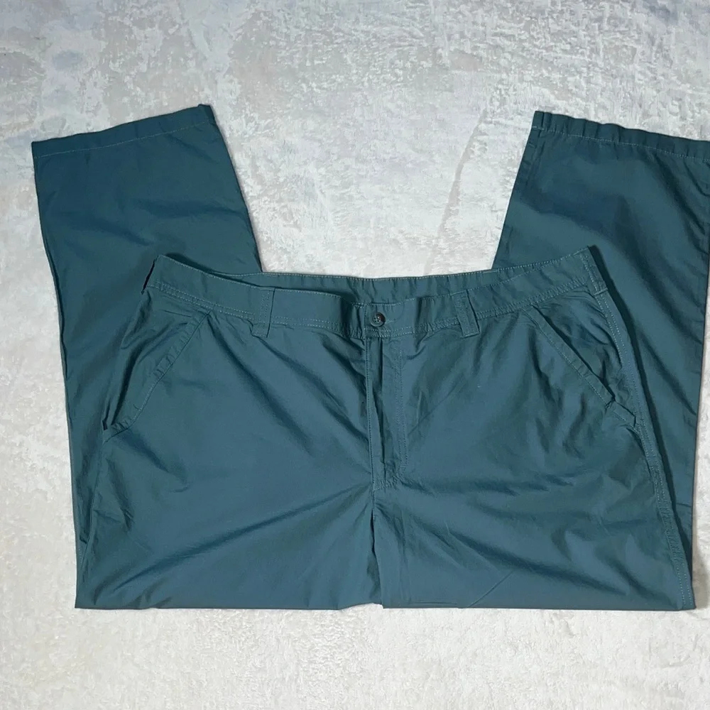 Columbia Sportswear Men’s Chino Pants Deep Sage Green Outdoor Zip Up 42 X 30 - Picture 2 of 12